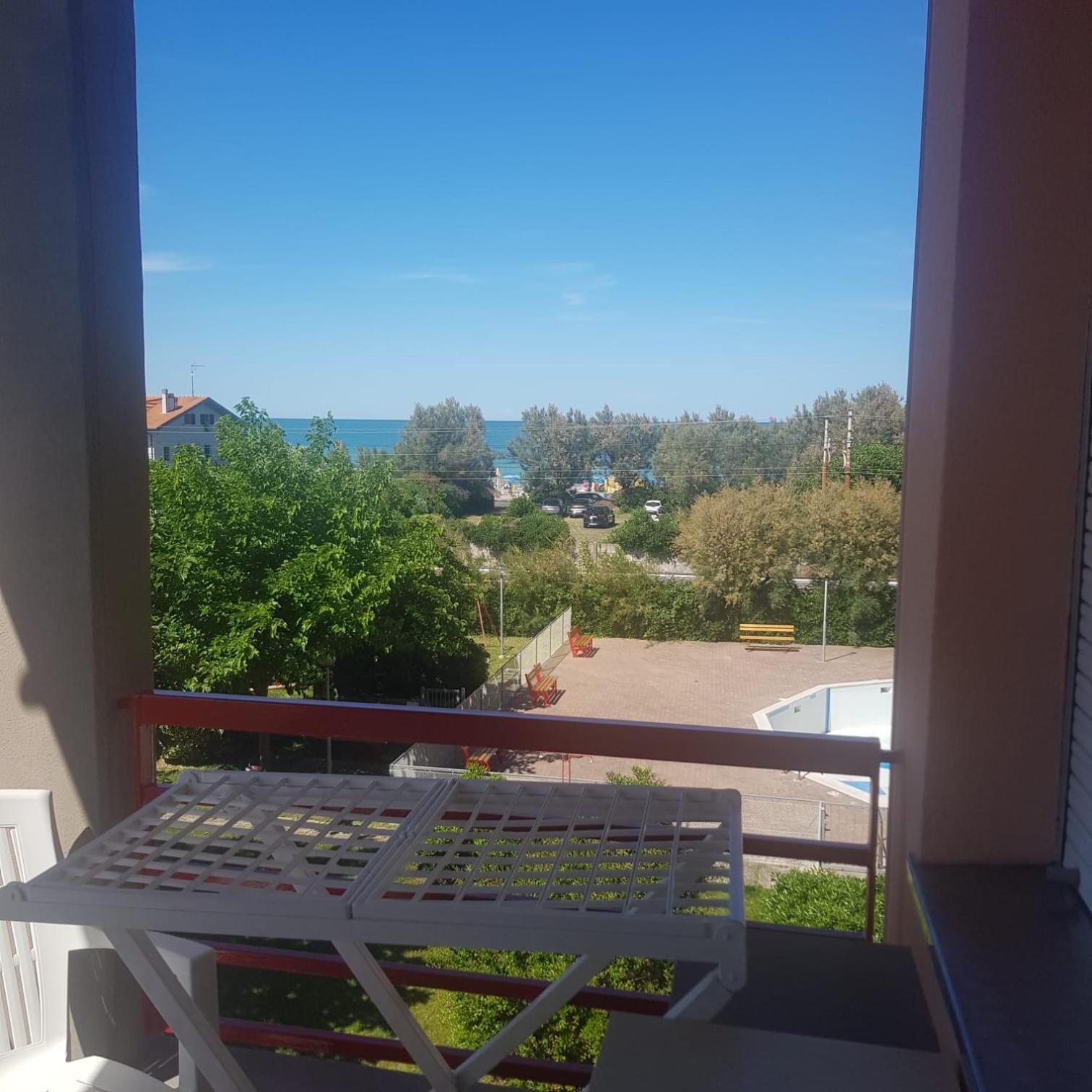 Condominio Cesano Mare Марота Екстериор снимка